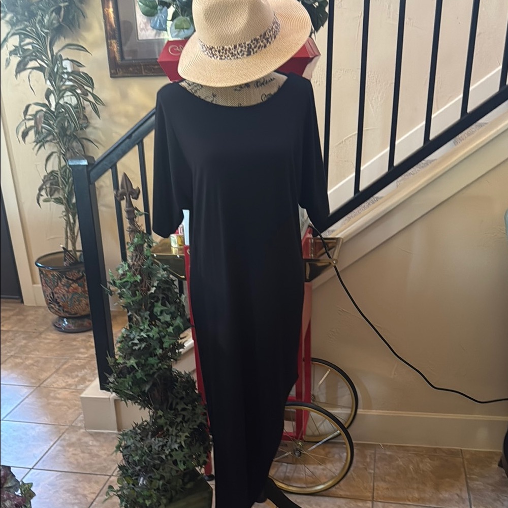 Elan Black Sheath Maxi Dress with Dolman Sleeves
